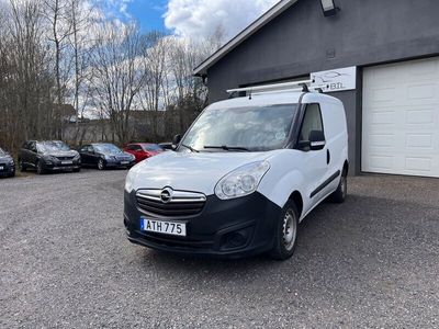 begagnad Opel Combo 1.3 CDTI, Dragkrok, 90hk