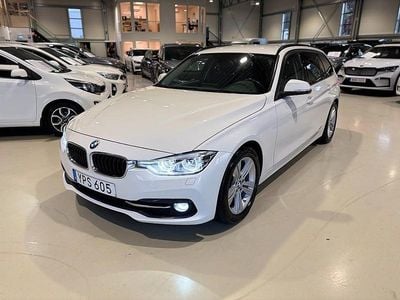 Vit Begagnad 2018 BMW 320 Sport Line Kombi | 187 500 kr