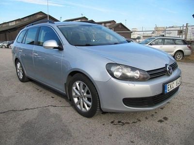 Begagnad VW Golf VII 105 HK (77 kW) 2011 Silver Kombi