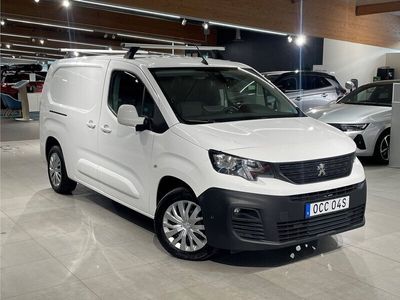 begagnad Peugeot Partner L2 PRO+ 1.5 BlueHDi 130hk Aut - Drag, Värmar