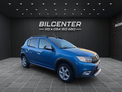 Blå Begagnad 2018 Dacia Sandero Stepway SUV | 119 900 kr (Marknadspris)