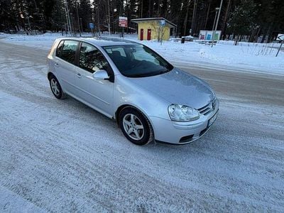 Begagnad VW Golf VI 140 HK (102 kW) 2008 Halvkombi