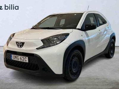 Vit Begagnad 2023 Toyota Aygo X SUV | 149 900 kr (Marknadspris)