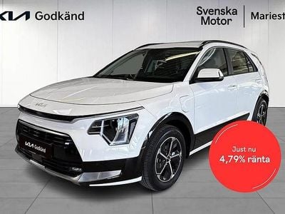 Vit Begagnad 2023 Kia Niro SUV | 349 500 kr (Marknadspris)
