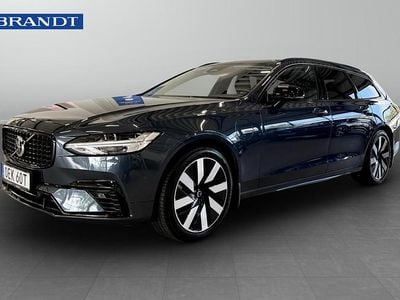 Begagnad Volvo V90 Plus 404 HK (297 kW) 2025 Mörkblå (blå) Kombi