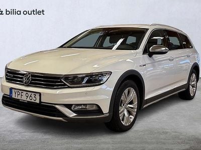 Vit Begagnad 2018 VW Passat Alltrack Executive Kombi | 199 900 kr (Marknadspris)
