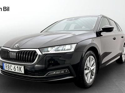 Svart Begagnad 2024 Skoda Octavia Style Kombi | 299 900 kr (Marknadspris)