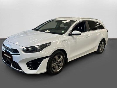 Begagnad Kia Ceed Sportswagon 141 HK (103 kW) 2021 Vit Kombi