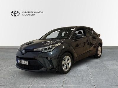 Grå Begagnad 2022 Toyota C-HR Edition SUV | 269 900 kr (Marknadspris)