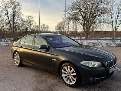 Begagnad BMW 525 204 HK (150 kW) 2010 Mörkgrå Sedan