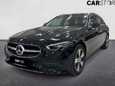 begagnad Mercedes C300e C300 BenzAVANTGARDE NAVI APPLE CARPL 2023, Kombi