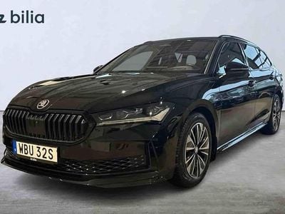 Svart Begagnad 2025 Skoda Superb Kombi | 479 000 kr