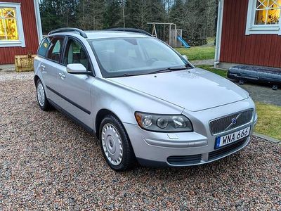 Begagnad 2005 Volvo V50 Kombi | 25 000 kr (Lite dyr)