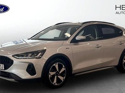 Silver Begagnad 2023 Ford Focus Active Halvkombi | 214 900 kr (Marknadspris)
