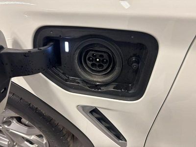 Vit Begagnad 2020 BMW X3 SUV | 339 900 kr