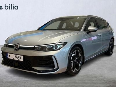 Silver Begagnad 2024 VW Passat R-line Kombi | 419 900 kr (Marknadspris)