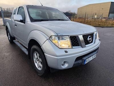 Begagnad Nissan Navara 171 HK (125 kW) 2010 Silver Pickup