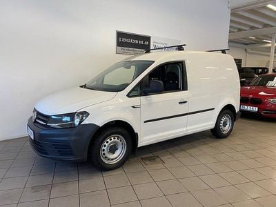 Vit Begagnad 2017 VW Caddy Minibuss | 129 900 kr (Marknadspris)