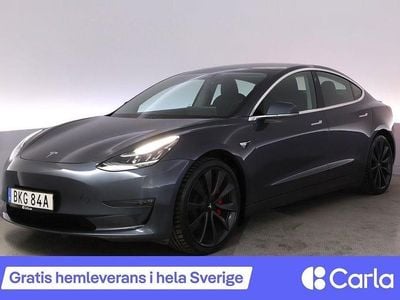 Grå Begagnad 2020 Tesla Model 3 Performance Sedan | 331 900 kr (Marknadspris)