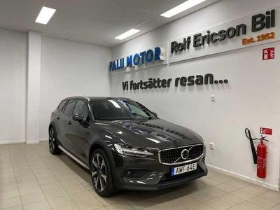 Begagnad 2023 Volvo V60 CC Kombi | 439 500 kr (Dyr)