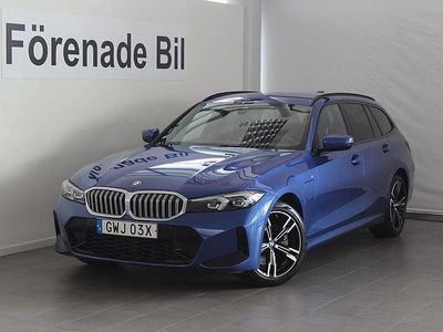 Begagnad BMW 330e M Sport 184 HK (135 kW) 2024 Blå Kombi