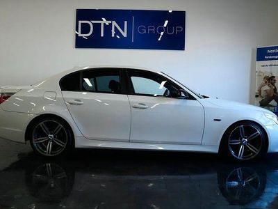 Vit Begagnad 2007 BMW 530 M Sport Sedan | 89 500 kr (Lite dyr)