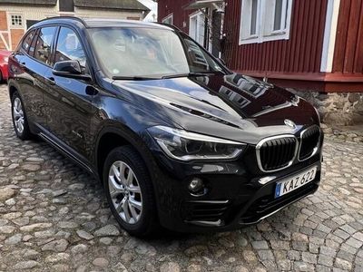 begagnad BMW X1 X drive