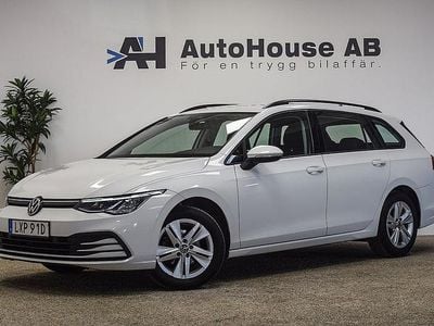 Begagnad VW Golf VIII 150 HK (110 kW) 2023 Vit Kombi