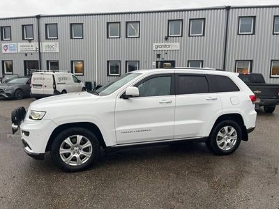 begagnad Jeep Grand Cherokee 3.0 V6 CRD 4WD SUMMIT Drag BT Navi Pano