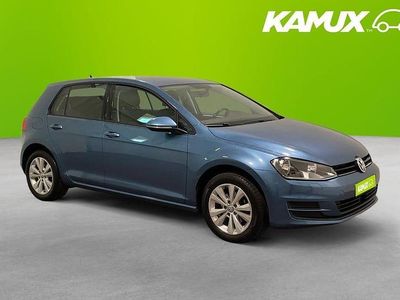 Begagnad VW Golf VII 110 HK (80 kW) 2017 Blå Halvkombi