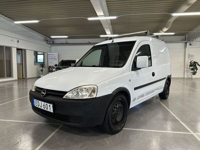 begagnad Opel Combo Van IP 1.3 CDTI ecoFLEX SoV-Hjul Drag