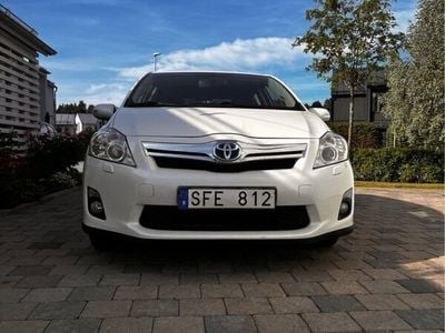 Toyota Auris Hybrid