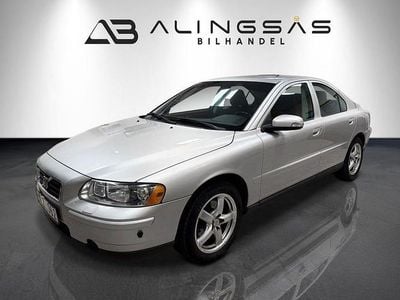 Ljusgrå (grå) Begagnad 2007 Volvo S60 Kinetic Sedan | 39 900 kr (Lite dyr)