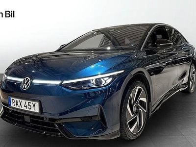 Blå Begagnad 2023 VW ID.7 Pro Halvkombi | 539 900 kr (Dyr)