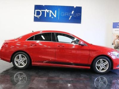 Röd Begagnad 2015 Mercedes CLA200 Sportkupé | 164 500 kr (Marknadspris)