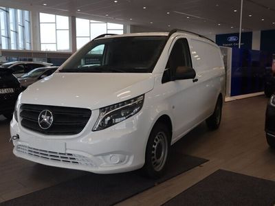 begagnad Mercedes Vito Benz 116 4x4 bilen finns hemma för leverans 2023, Transportbil