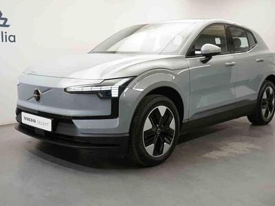 Grå Begagnad 2024 Volvo EX30 Single Motor SUV | 299 900 kr (Marknadspris)