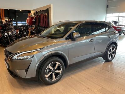 begagnad Nissan Qashqai N-Connecta 1200 MIL Inkl. V-Hjul LEASEBAR!