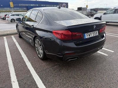 BMW M550