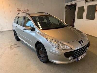 Begagnad Peugeot 307 108 HK (79 kW) 2008 Grå Kombi