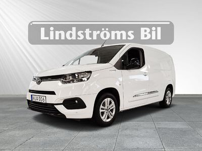 begagnad Toyota Proace Skåpbil Electric City Long Professional Vinterhjul Drag Moms Leasing