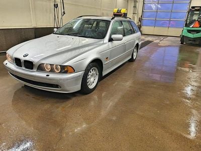 Begagnad BMW 520 170 HK (125 kW) 2002 Kombi