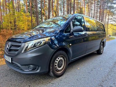 Blå Begagnad 2019 Mercedes Vito Van | 249 900 kr