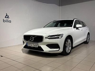 Vit Begagnad 2020 Volvo V60 Momentum Kombi | 209 800 kr (Bra pris)