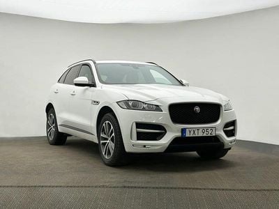 Begagnad Jaguar F-Pace 180 HK (132 kW) 2018 Fuji white SUV
