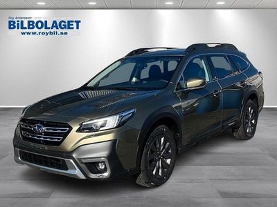 Grön Ny 2025 Subaru Outback SUV | 481 800 kr (Marknadspris)