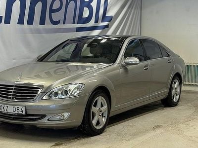 Silver Begagnad 2005 Mercedes S500L Sedan | 159 500 kr