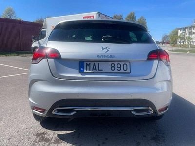 Silver Begagnad 2012 Citroën DS4 Halvkombi | 59 900 kr