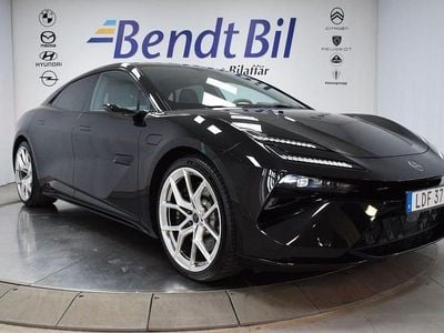 Stellar black metallic Begagnad 2024 Lotus Emeya Halvkombi | 1 125 000 kr