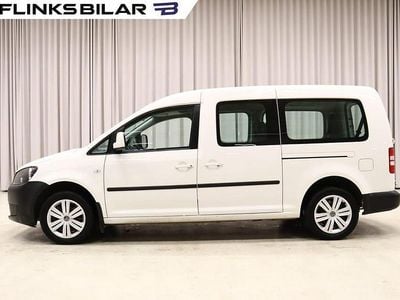 Vit Begagnad 2015 VW Caddy Maxi Life Life Minibuss | 99 900 kr